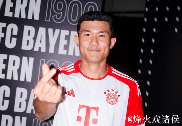 那不勒斯官宣签下金玟哉 启动2000万欧买断条款